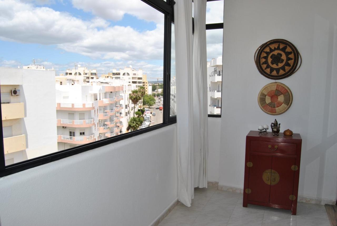 Beach House Quarteira Exterior photo